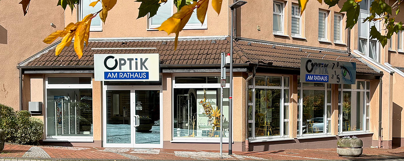 Optik am Rathaus in Lohfelden - Außenansicht